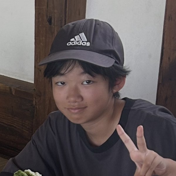 西田 奈央
